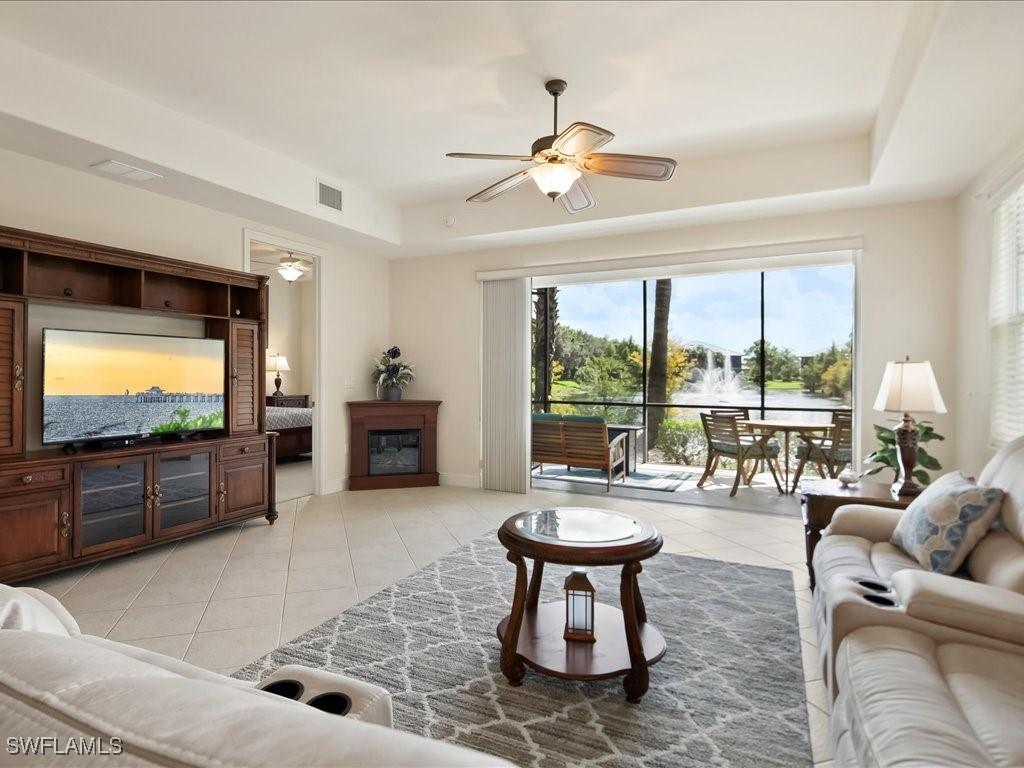 7832 Hawthorne Dr. #1902, Naples, FL 34113