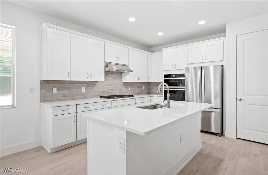 8865 Oceana Way, Naples, FL 34114