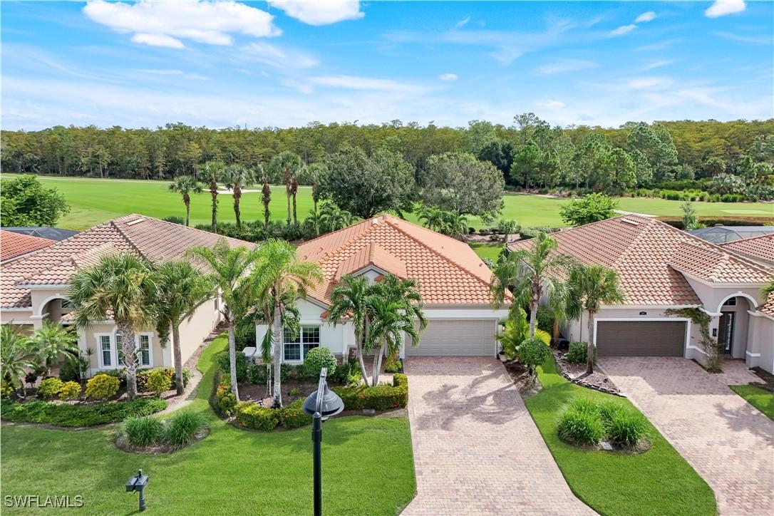 9090 Limestone Ln., Naples, FL 34120