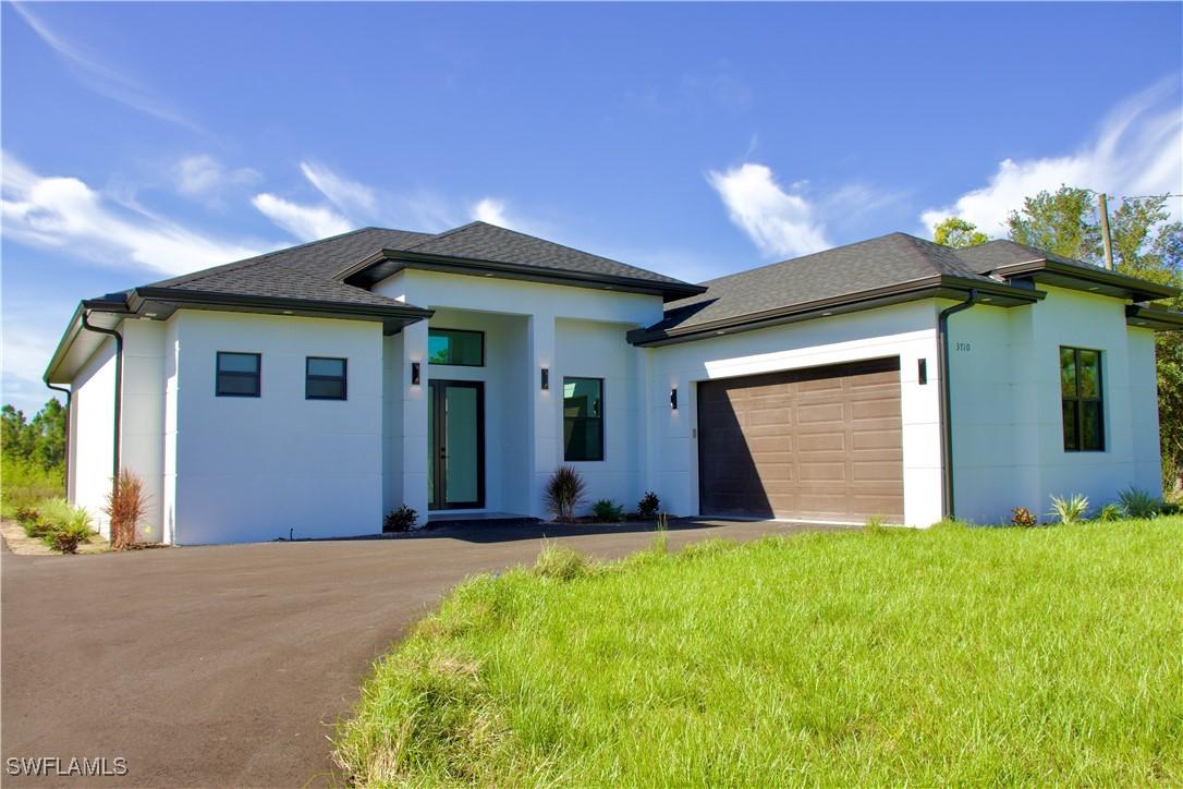 3710 24th Ave., Naples, FL 34120