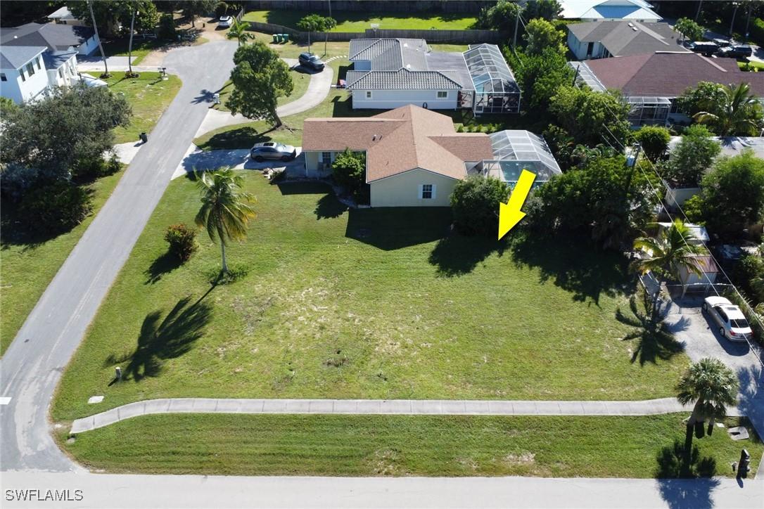 245 Quail Dr., Marco Island, FL 34145