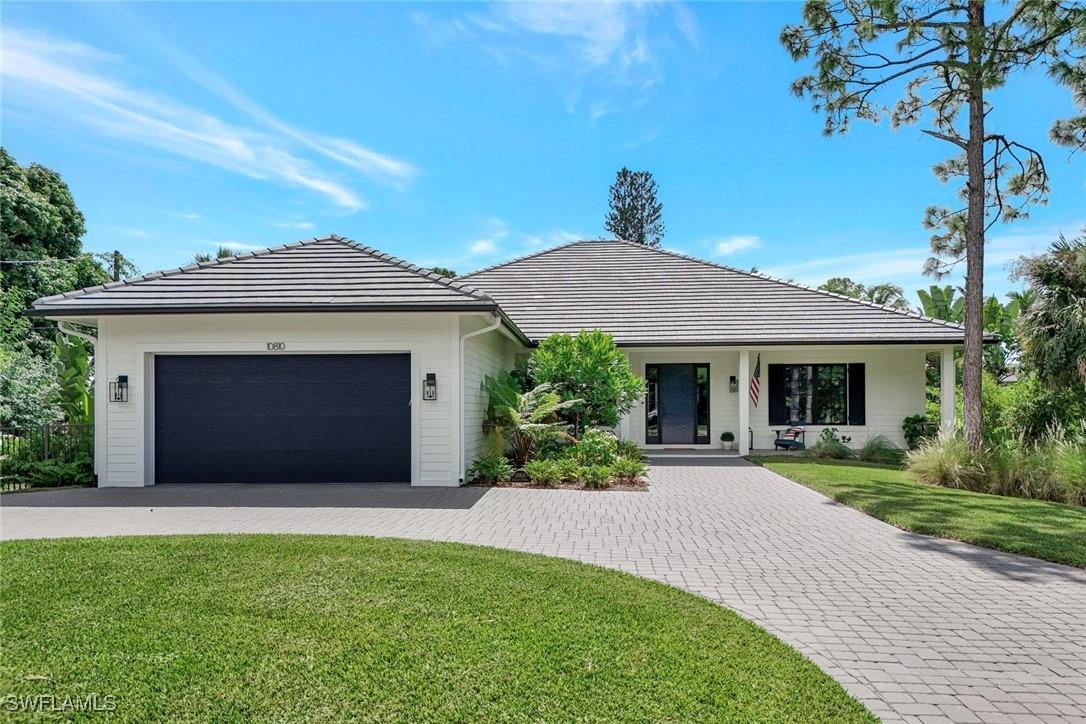 10810 Goodwin St., Bonita Springs, FL 34135
