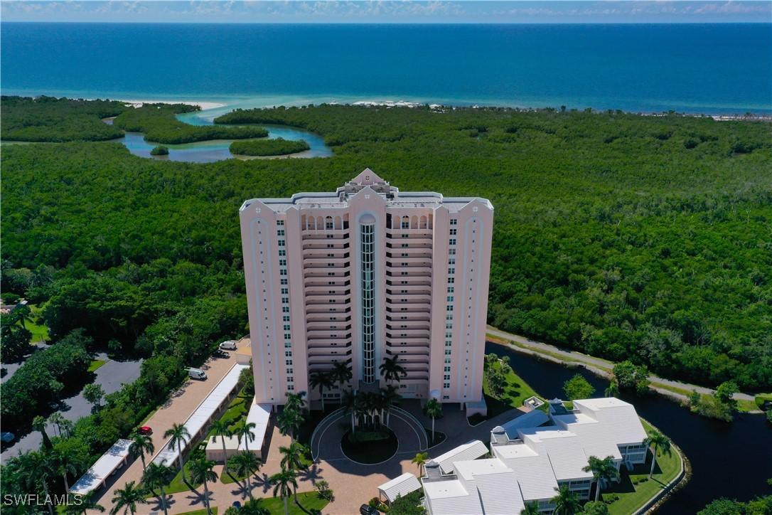 6101 Pelican Bay Blvd. #201, Naples, FL 34108