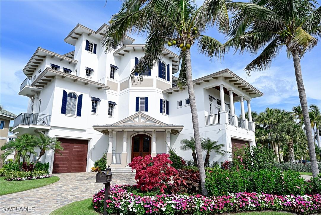 103 Guadeloupe Ln., Bonita Springs, FL 34134