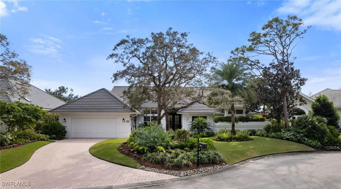 708 Turkey Oak Ln., Naples, FL 34108