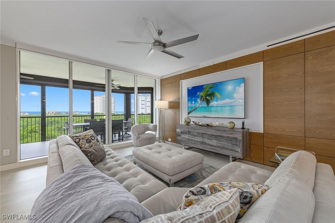 8960 Bay Colony Dr. #502, Naples, FL 34108