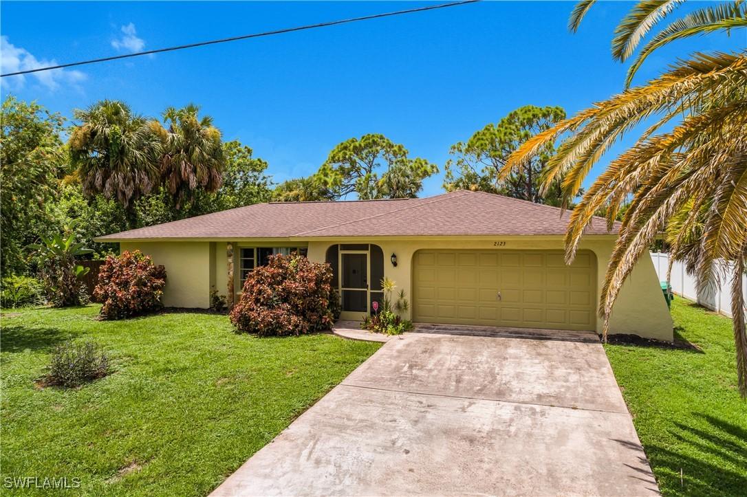 2123 Cannolot Blvd., Port Charlotte, FL 33948
