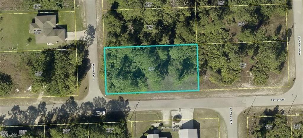 59 Xelda Ave., Lehigh Acres, FL 33976