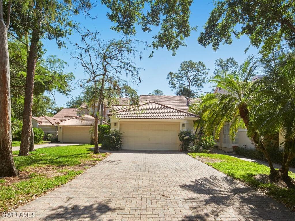 114 Amblewood Ln. #9-903, Naples, FL 34105