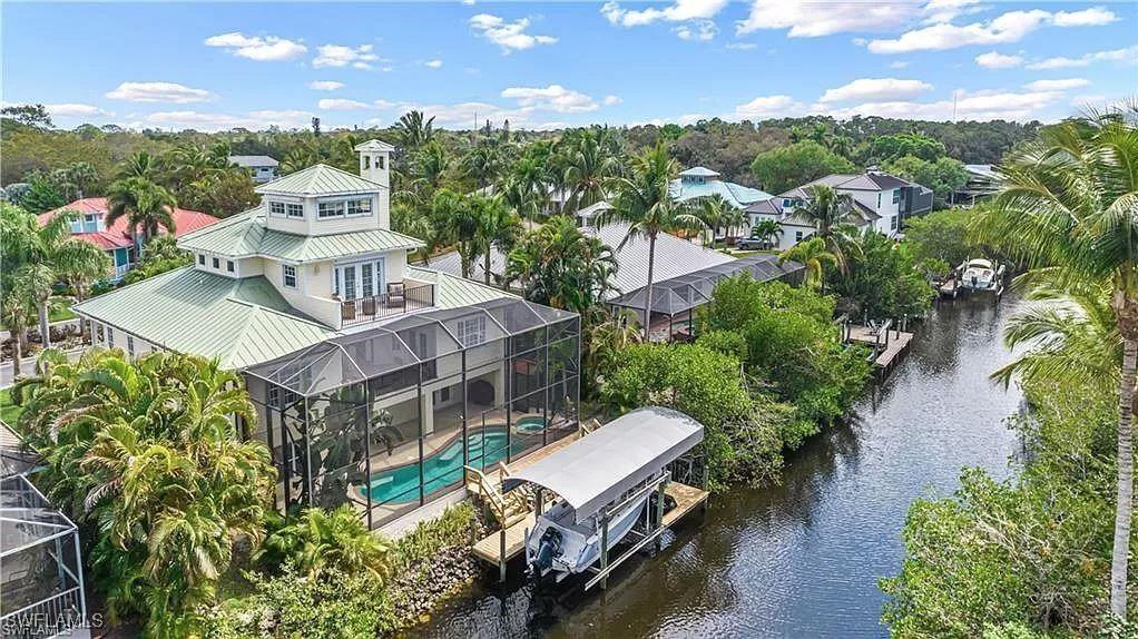 27165 Belle Rio Dr., Bonita Springs, FL 34135