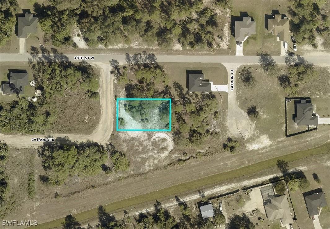 2513 Catron Cir., Lehigh Acres, FL 33971