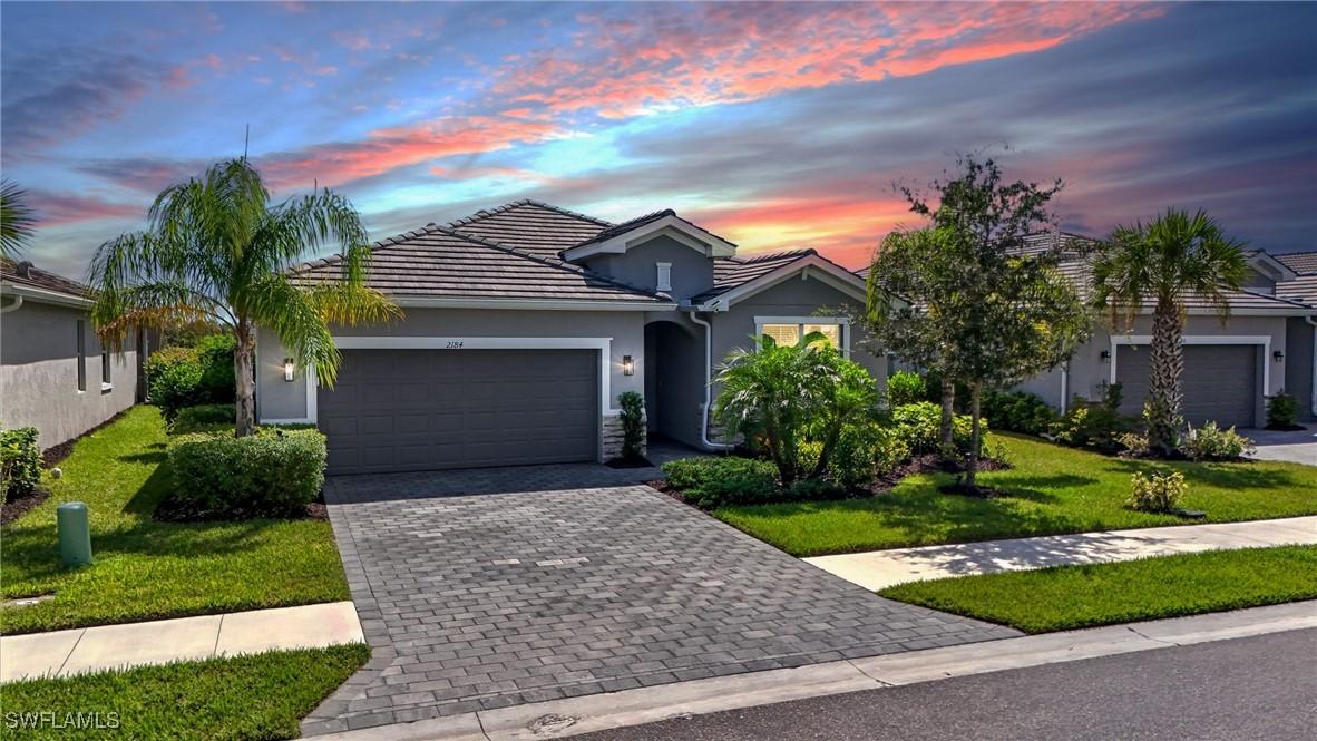 2184 Cara Cara Way, Naples, FL 34120