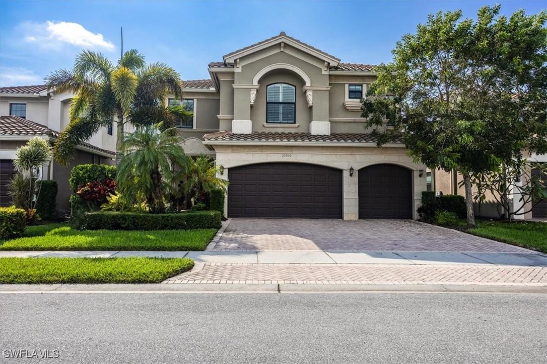13800 Luna Dr., Naples, FL 34109