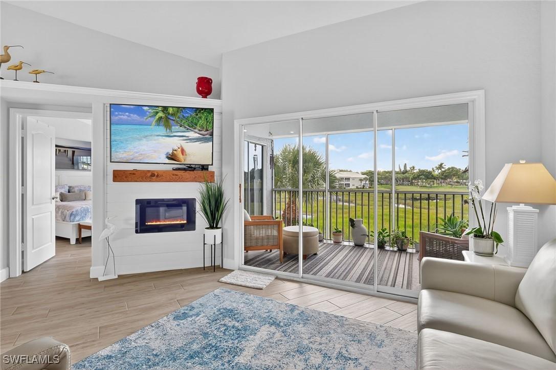 1300 Sweetwater Cove #6202, Naples, FL 34110