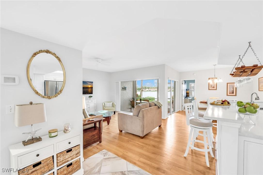 2711 Citrus Lake Dr. #F104, Naples, FL 34109