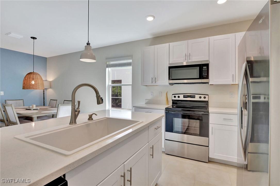 15489 Wildflower Cir., Naples, FL 34119