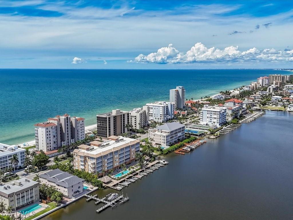 9566 Gulf Shore Dr. #102, Naples, FL 34108