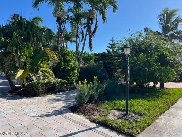 4609 Southern Breeze Dr., Naples, FL 34114