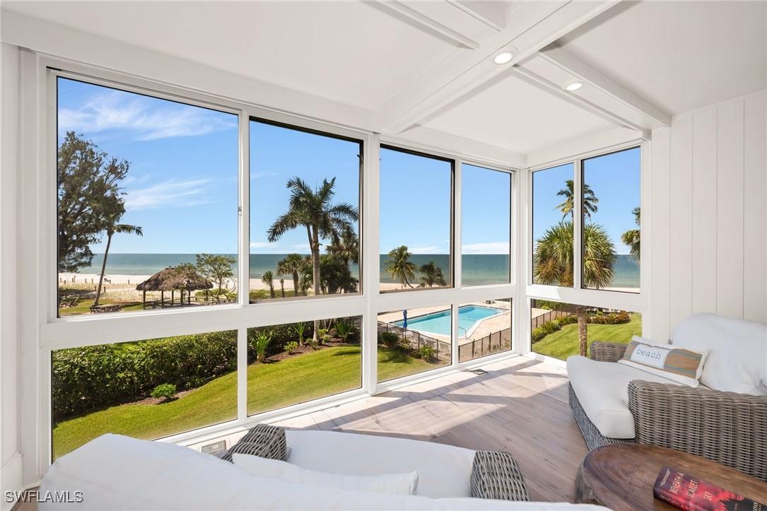 2121 Gulf Shore Blvd. #206, Naples, FL 34102