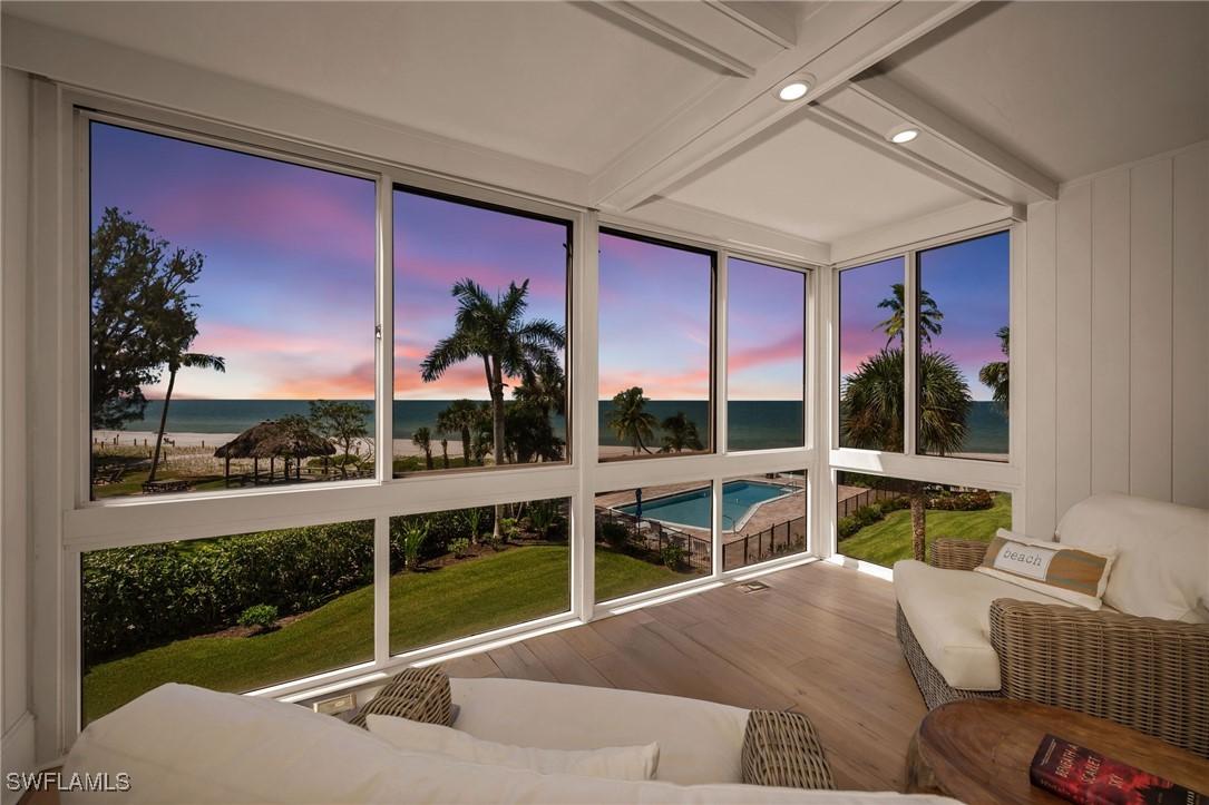 2121 Gulf Shore Blvd. #206, Naples, FL 34102