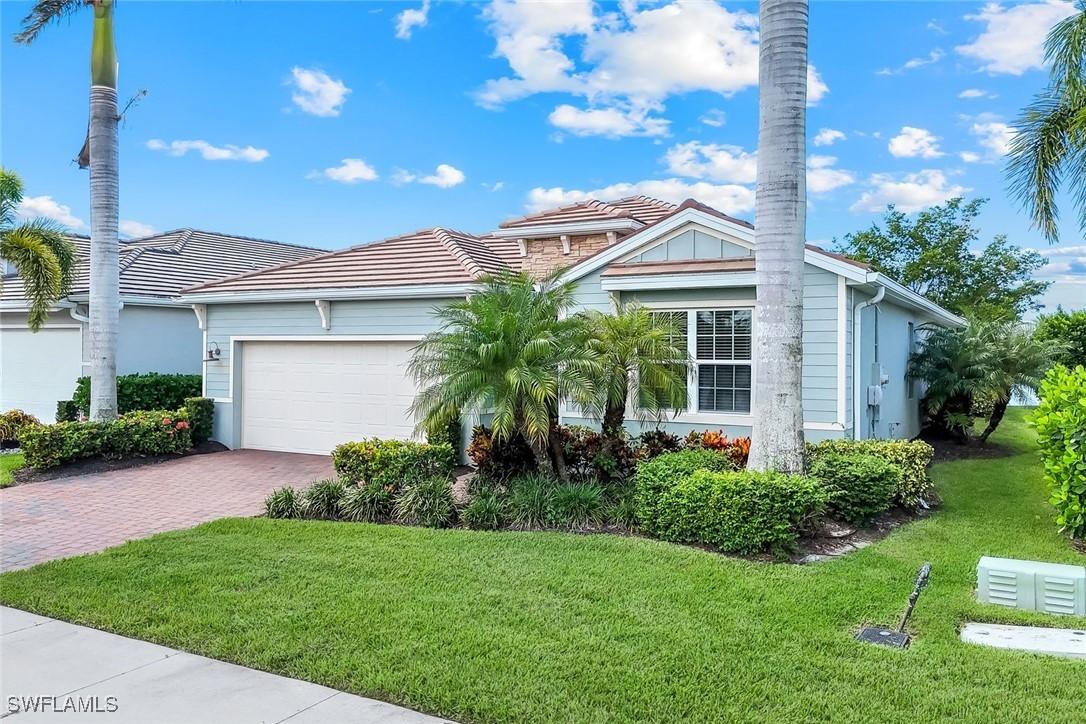 14639 Topsail Dr., Naples, FL 34114