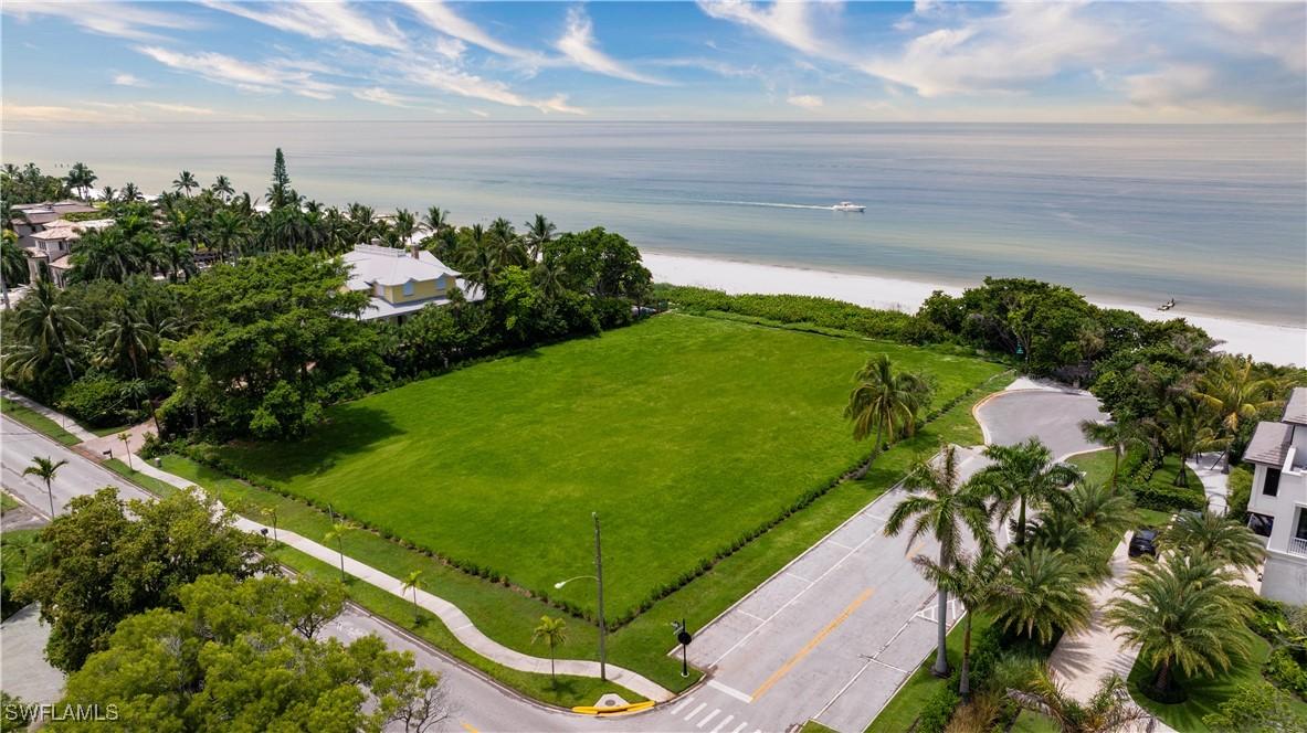 275 Gulf Shore Blvd., Naples, FL 34102