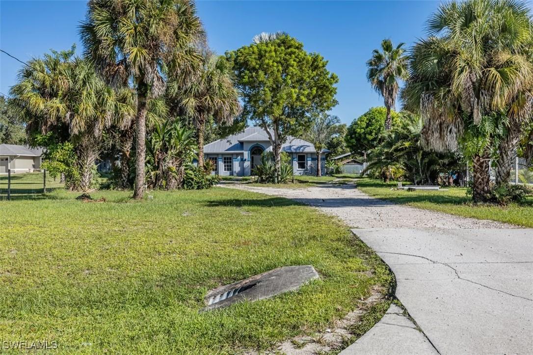 161 18th Ave., Naples, FL 34120