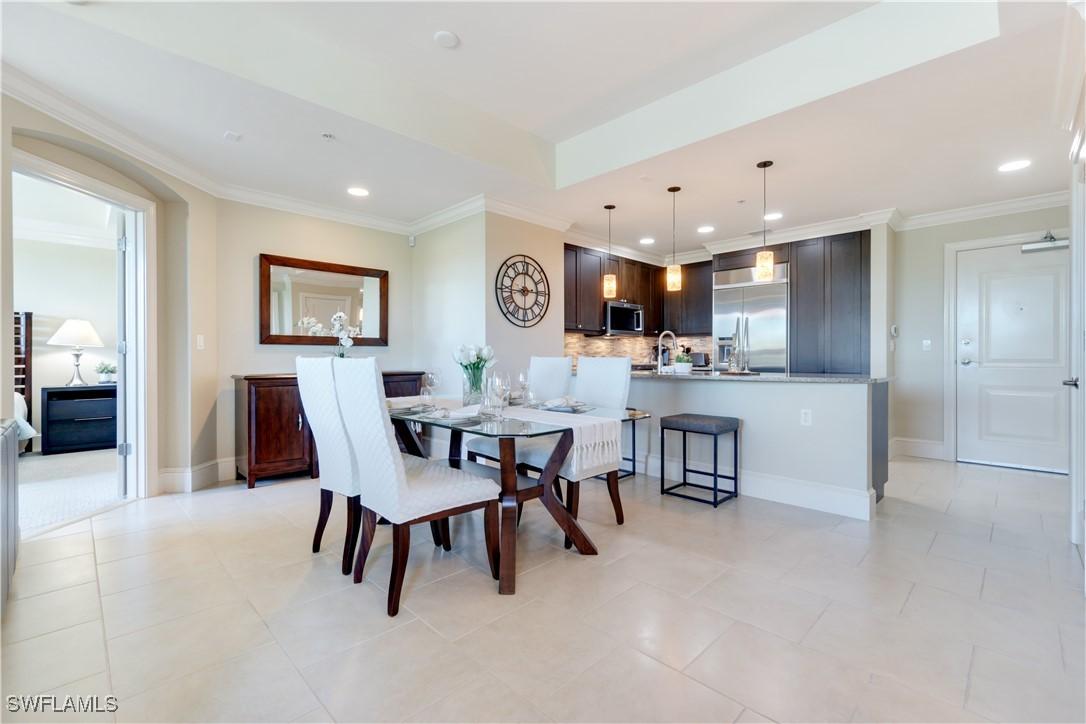 9115 Strada Pl. #5205, Naples, FL 34108