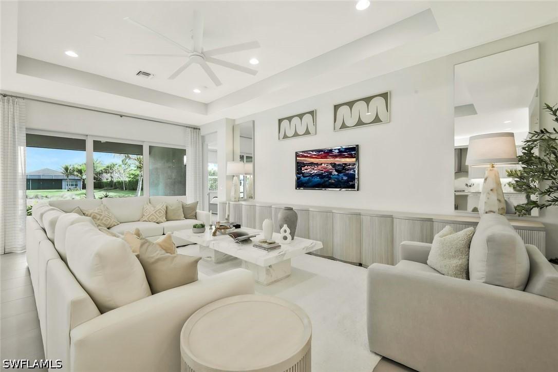 11805 Drake Ln., Naples, FL 34120
