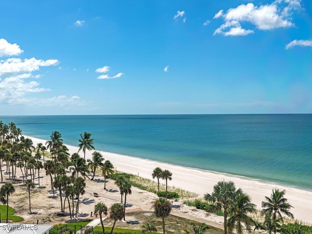4051 Gulf Shore Blvd. #805, Naples, FL 34103