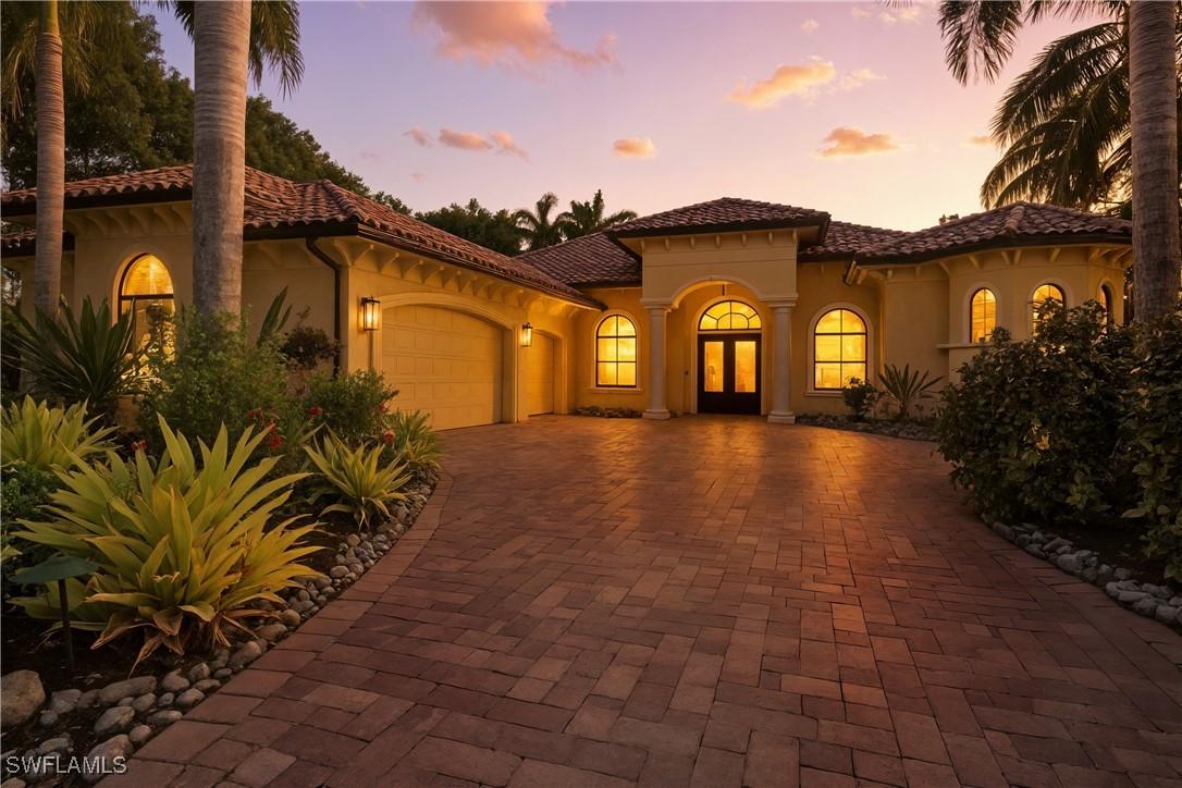 18100 Via Bellamare Ln., Miromar Lakes, FL 33913