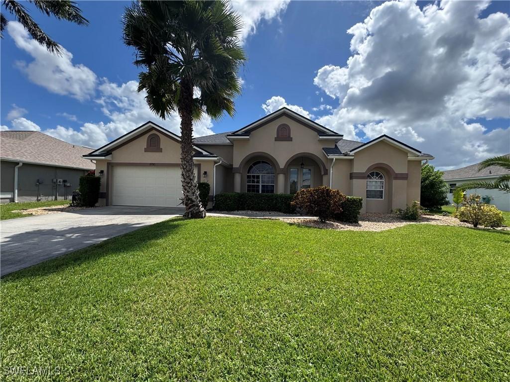 18310 Plumbago Ct., Lehigh Acres, FL 33972