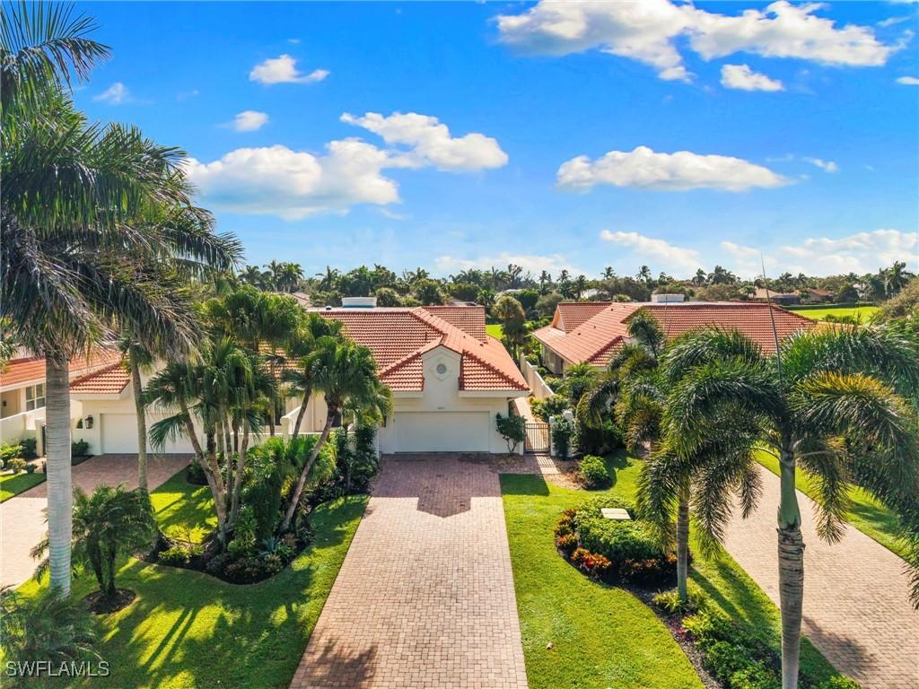 4453 Yacht Harbor Dr., Naples, FL 34112