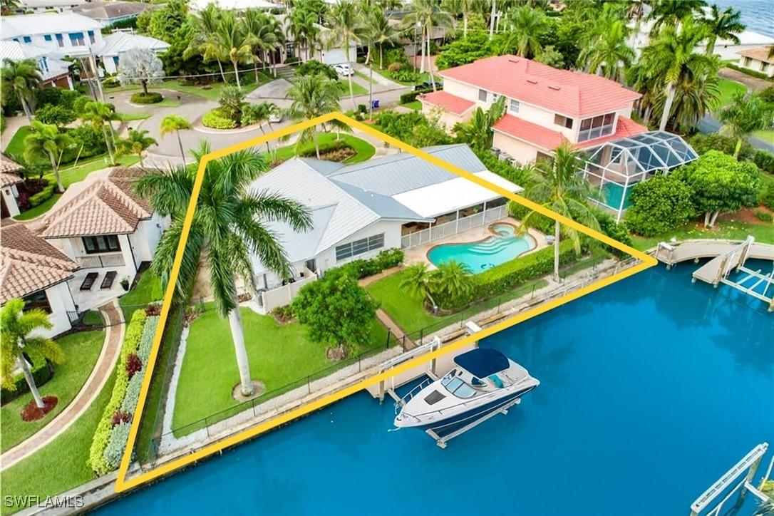 1250 Tuna Ct., Naples, FL 34102