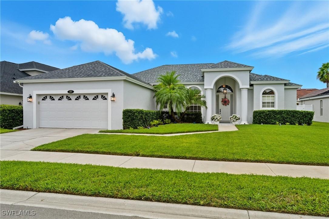 189 Skipping Stone Ln., Naples, FL 34119