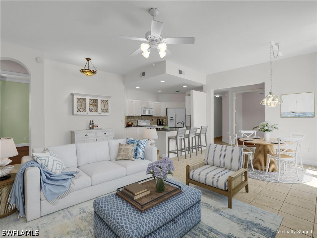 994 Eastham Way #V101, Naples, FL 34104