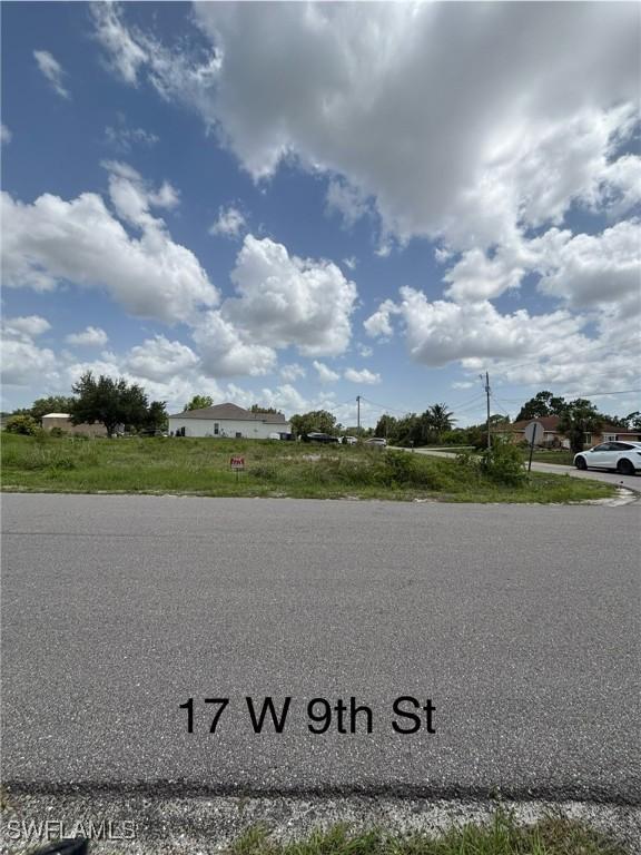 17 W 9th St., Lehigh Acres, FL 33972