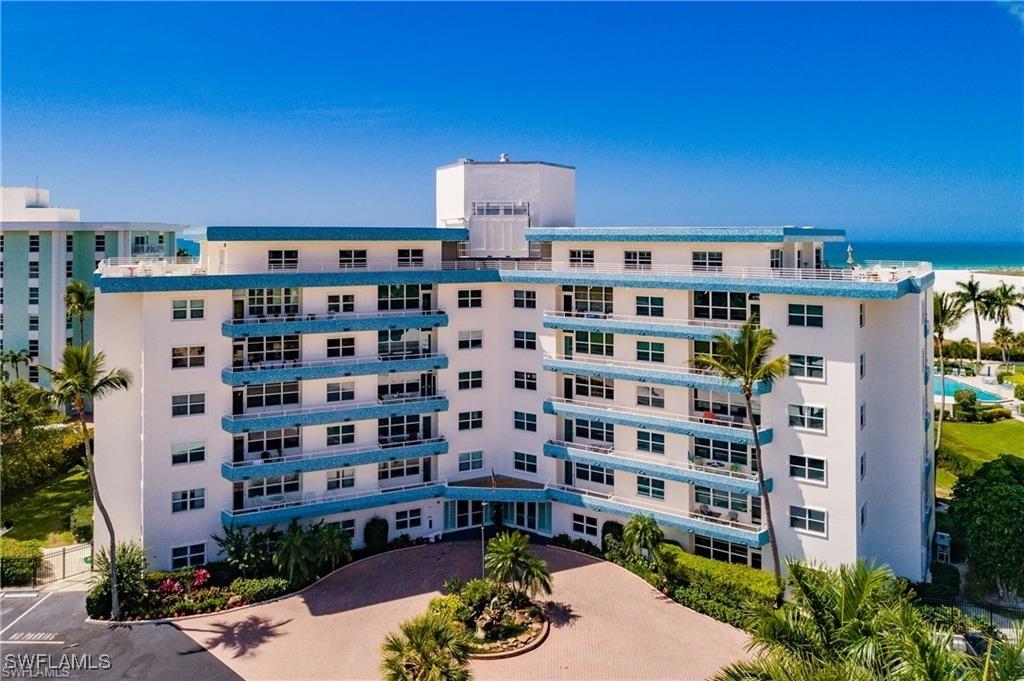 220 Seaview Ct. #213, Marco Island, FL 34145