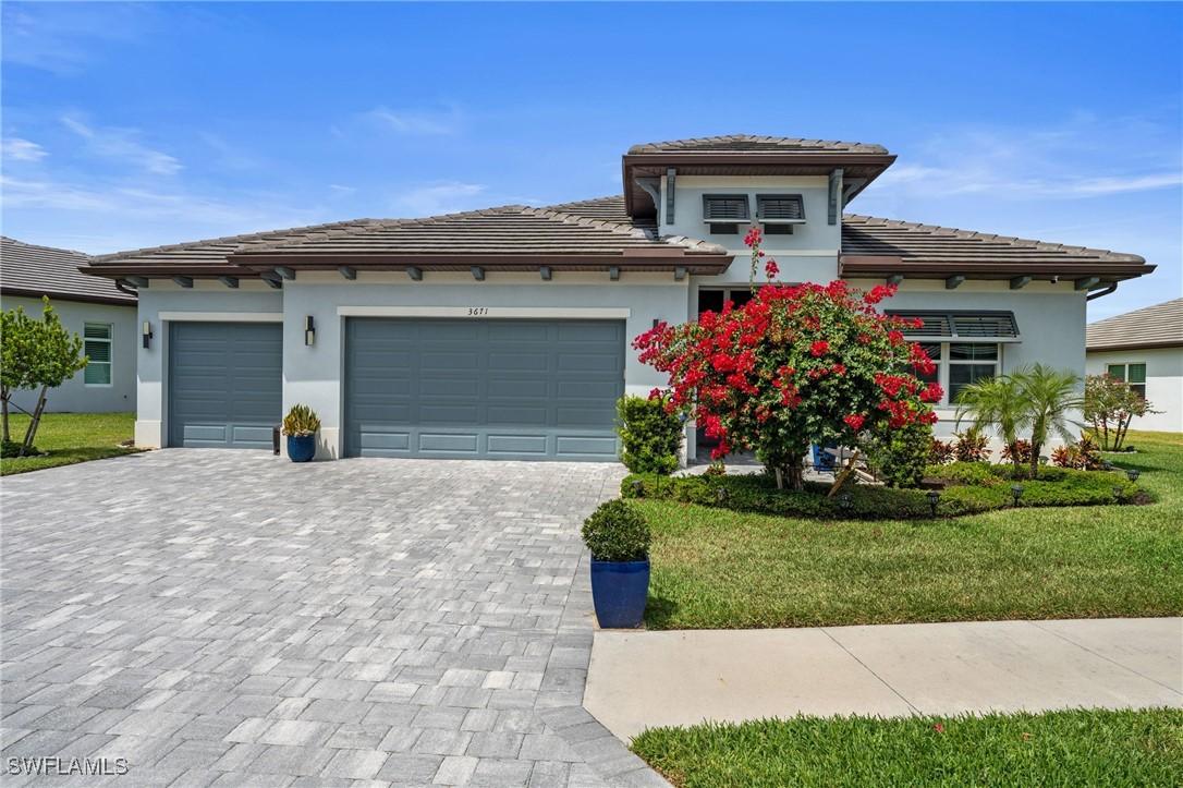 3671 Sapphire Cove Cir., Naples, FL 34114