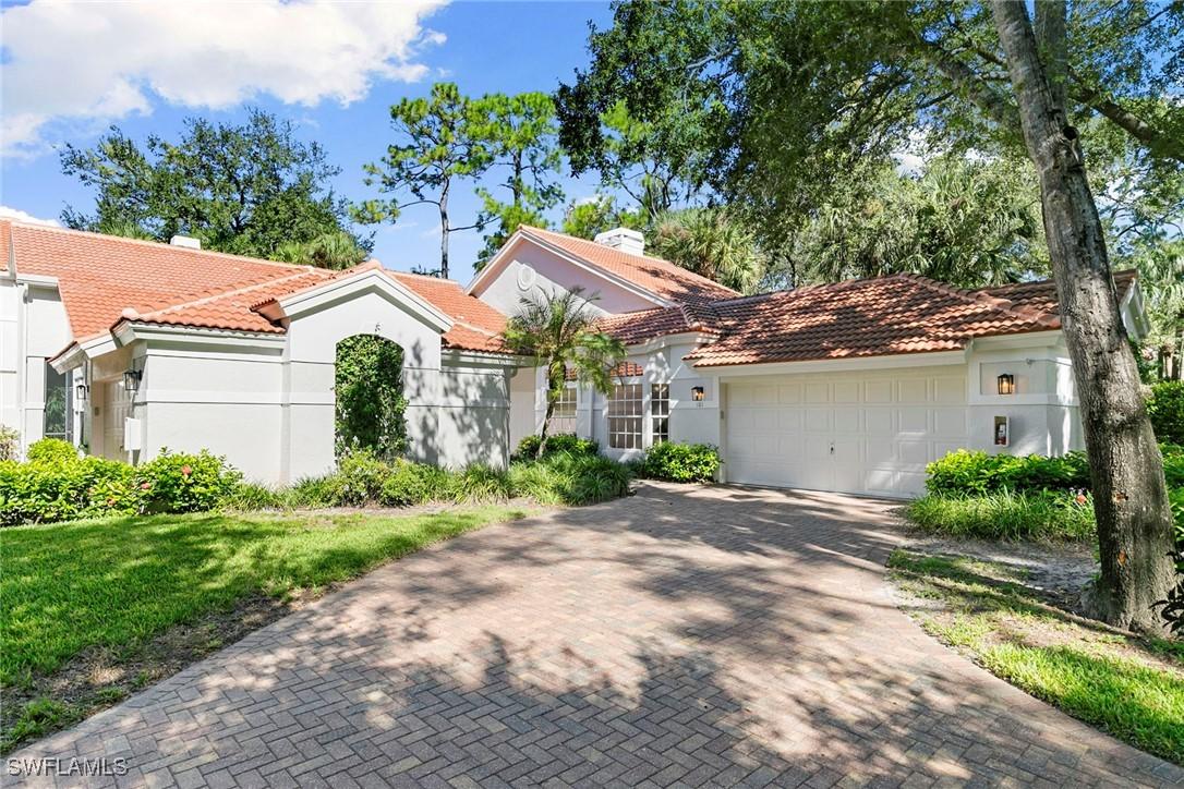 101 Amblewood Ln. #1-104, Naples, FL 34105
