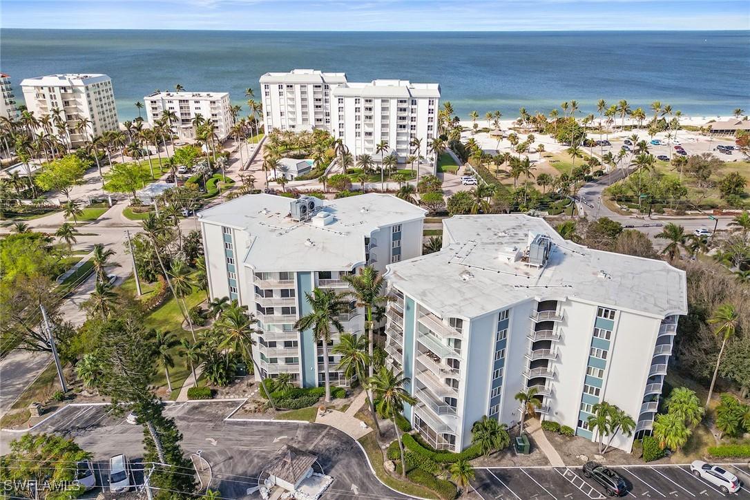 1300 Gulf Shore Blvd. #511, Naples, FL 34102