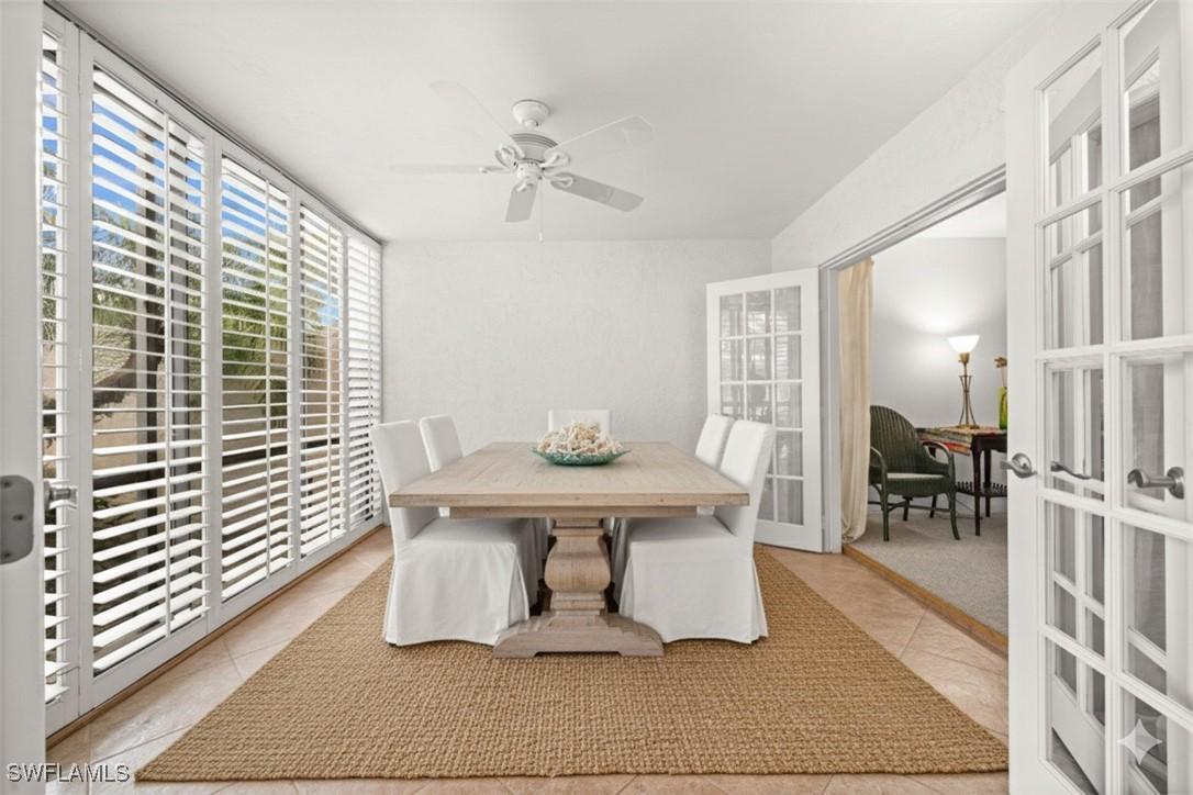 3052 Kings Lake Blvd., Naples, FL 34112