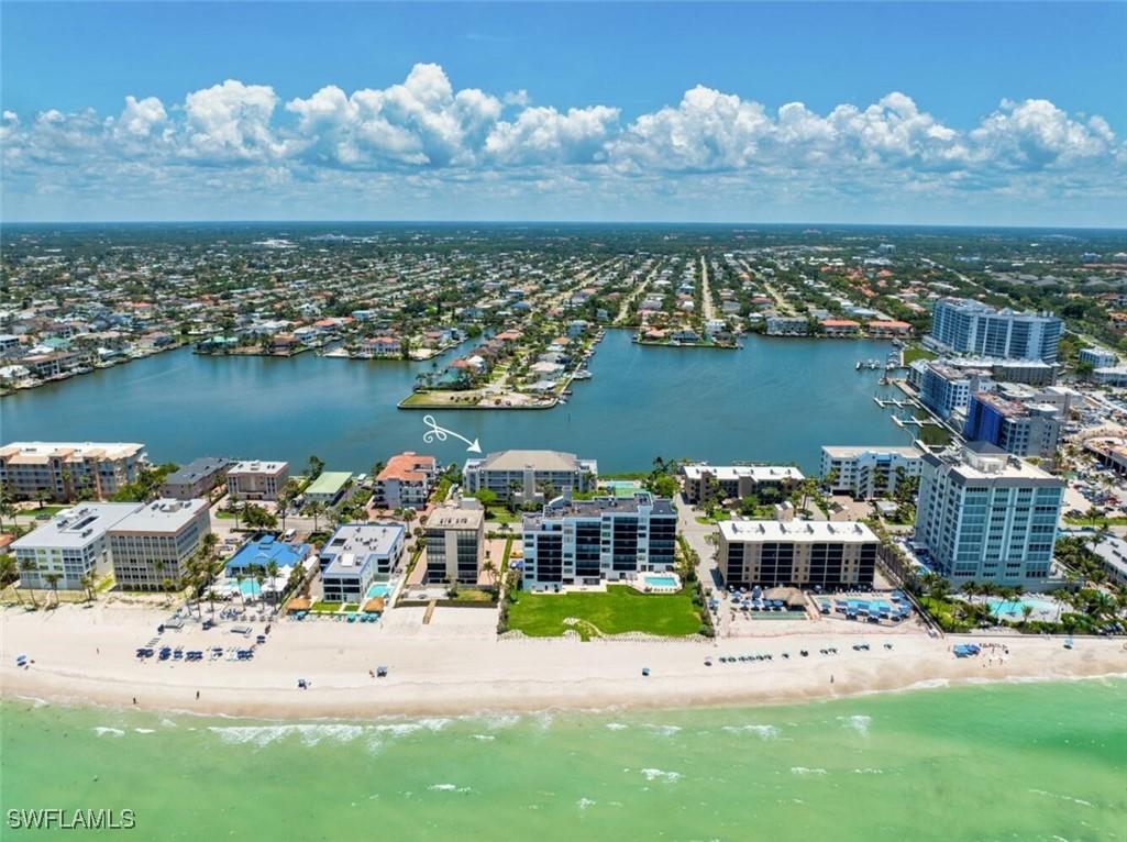 9380 Gulf Shore Dr. #101, Naples, FL 34108