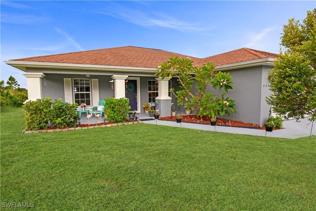 6005 Elaine Ave., Lehigh Acres, FL 33971