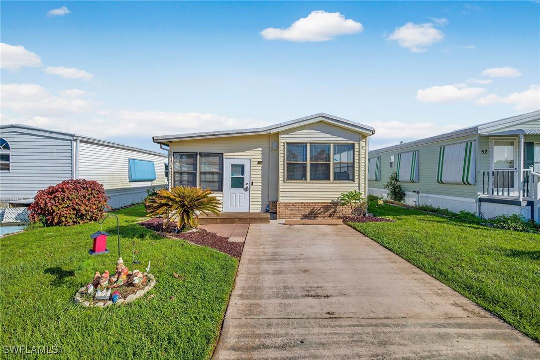 53 La Fonda Ln., North Fort Myers, FL 33903