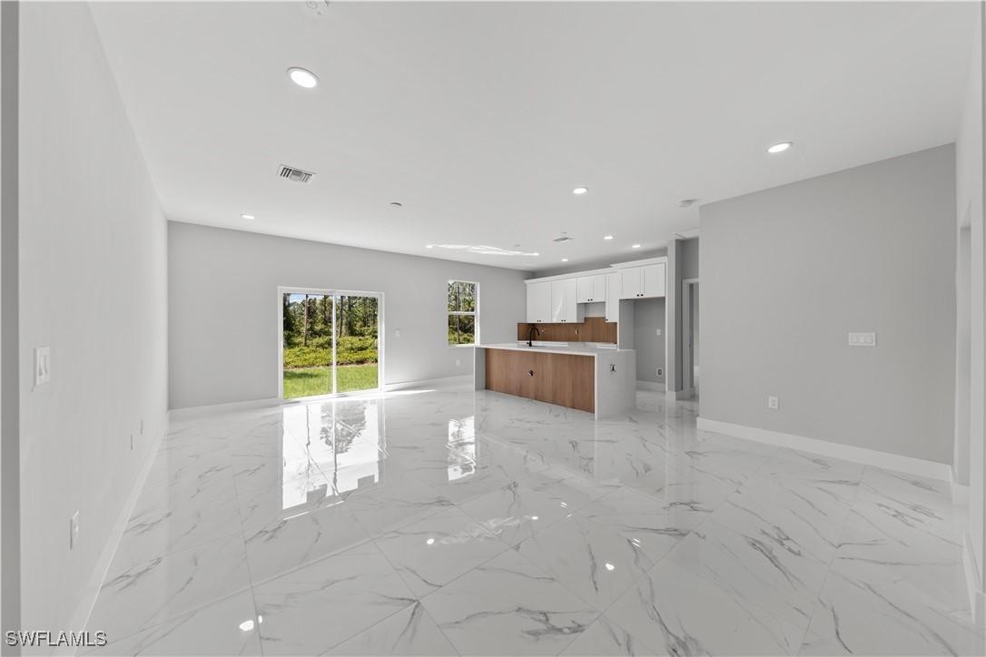 1108 Garibaldi St., Lehigh Acres, FL 33974