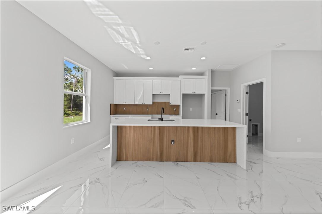 967 Edgerton Ave., Lehigh Acres, FL 33974