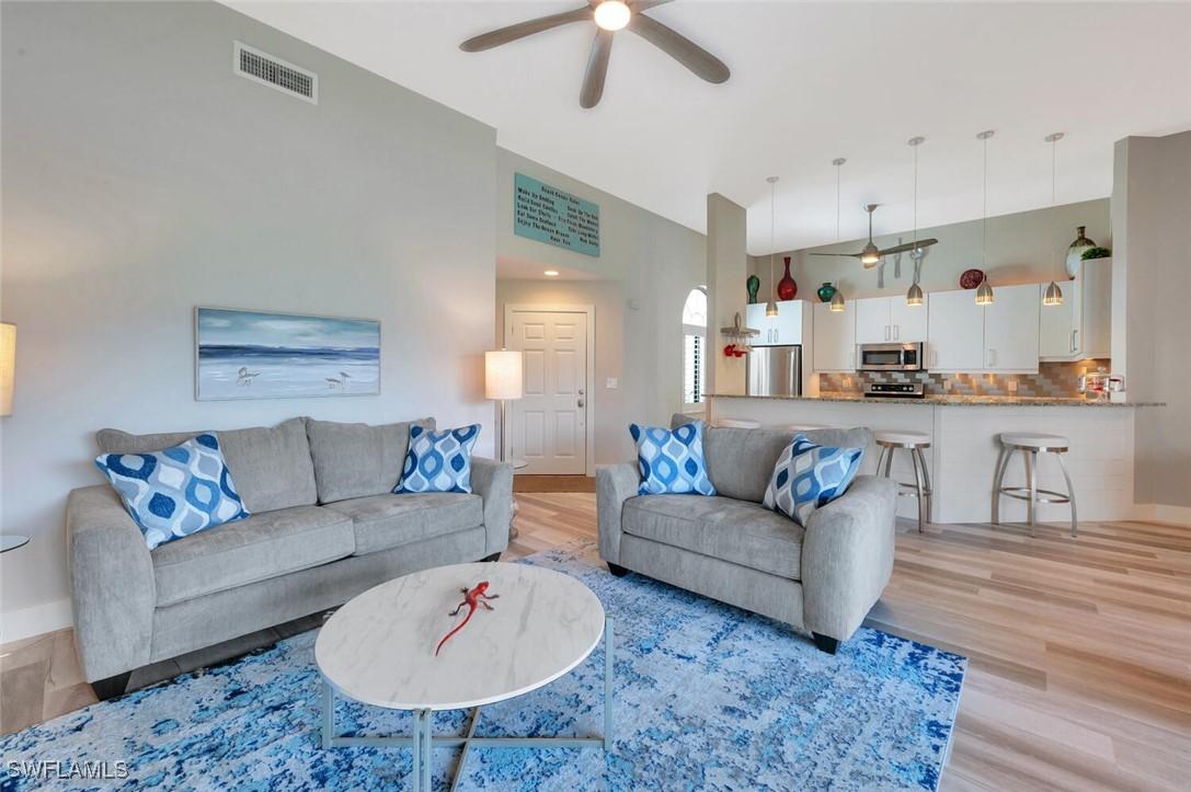 583 Beachwalk Cir. #Q-203, Naples, FL 34108