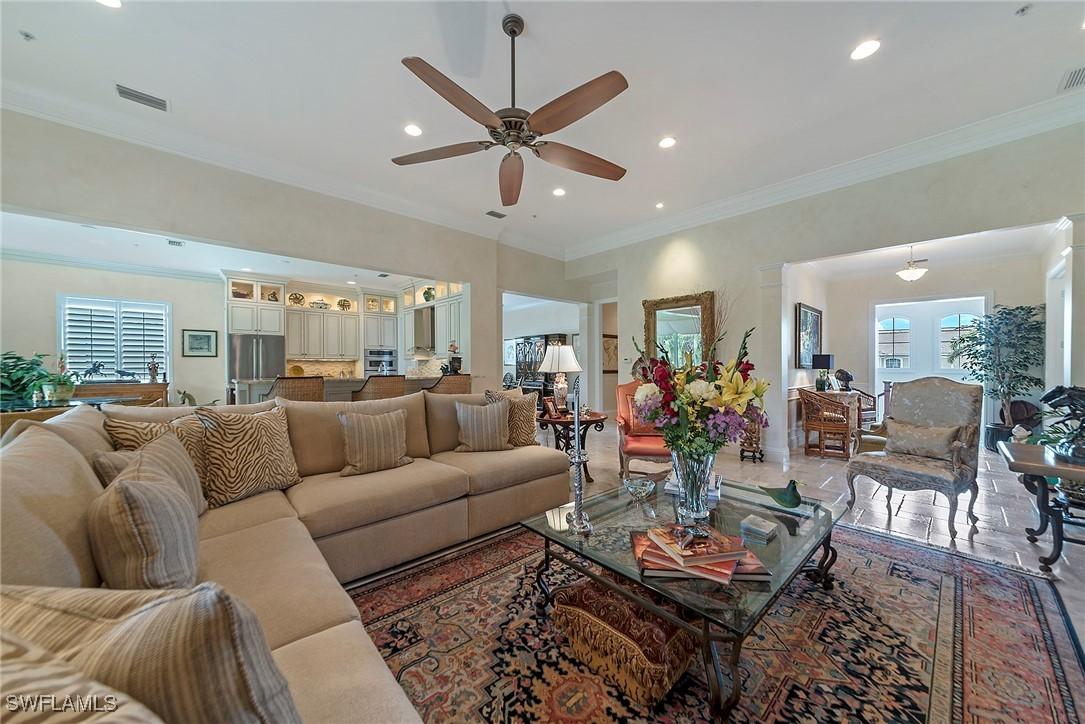 12014 Covent Garden Ct. #202, Naples, FL 34120