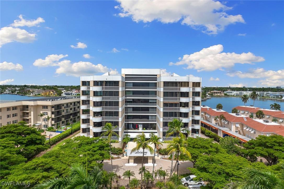 3100 Gulf Shore Blvd. #303, Naples, FL